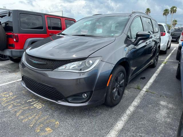  Salvage Chrysler Pacifica