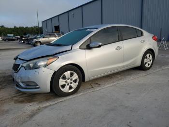  Salvage Kia Forte