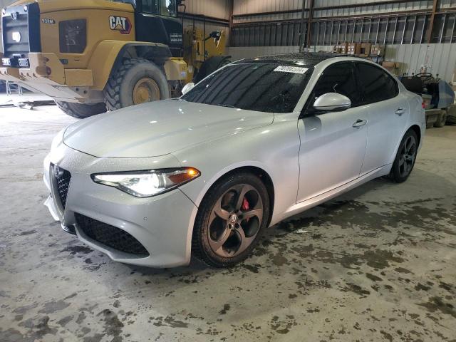  Salvage Alfa Romeo Giulia