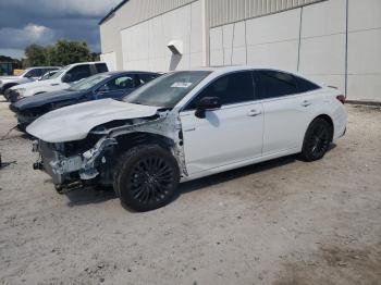  Salvage Toyota Avalon