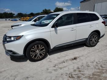  Salvage Mitsubishi Outlander