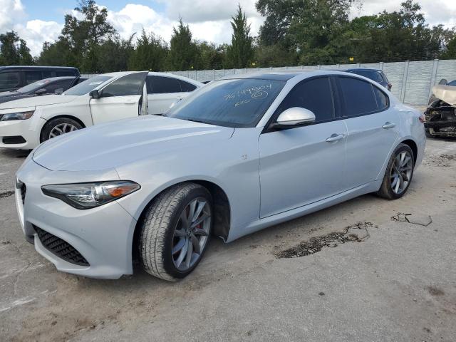  Salvage Alfa Romeo Giulia Sup