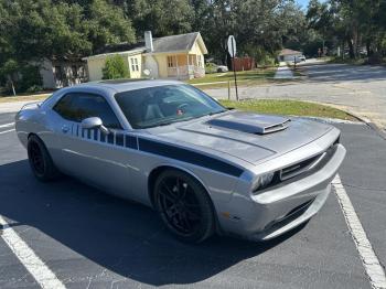  Salvage Dodge Challenger