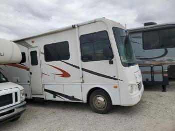  Salvage Coachmen Motor Home