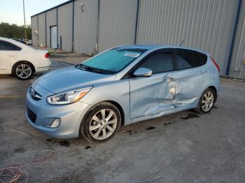  Salvage Hyundai ACCENT