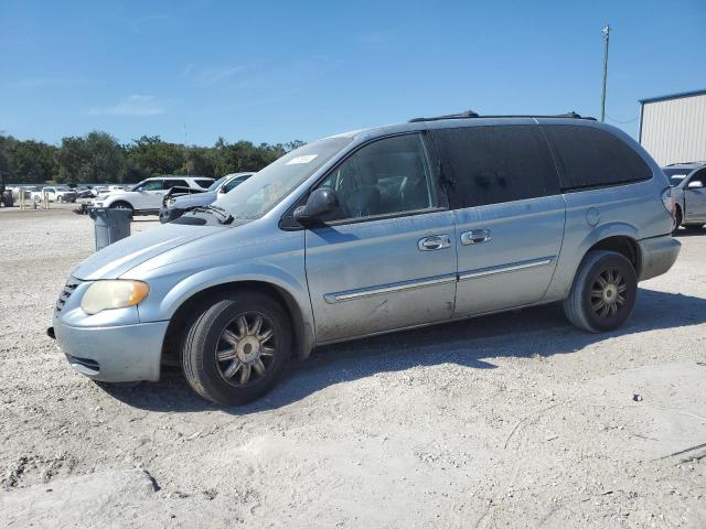  Salvage Chrysler Minivan