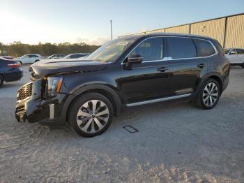  Salvage Kia Telluride