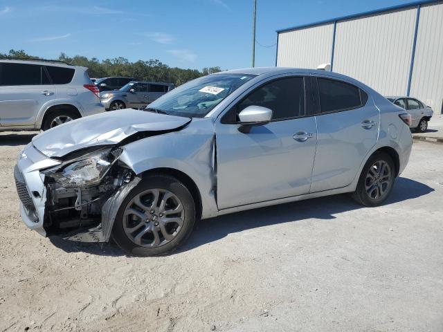  Salvage Toyota Yaris