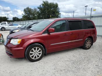  Salvage Chrysler Minivan