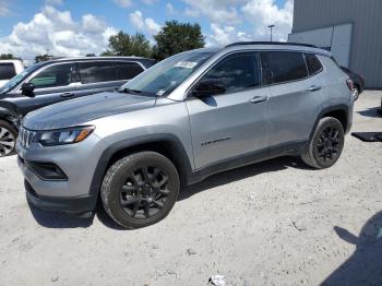  Salvage Jeep Compass