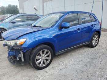  Salvage Mitsubishi Outlander