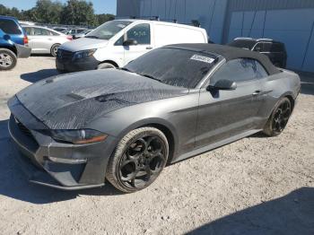  Salvage Ford Mustang