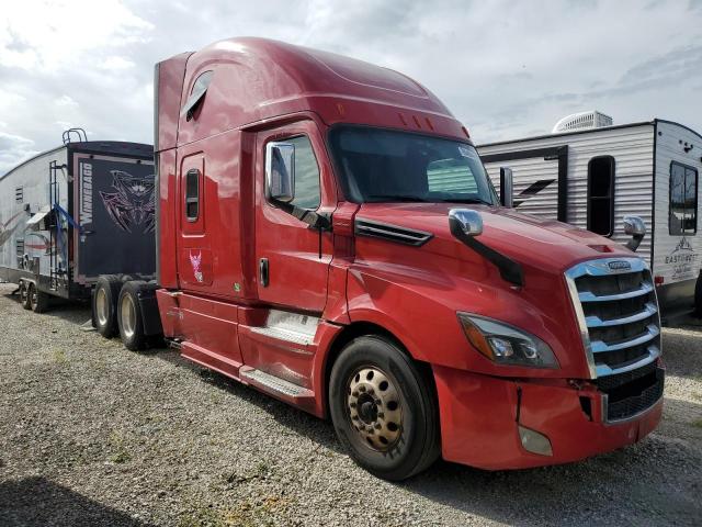  Salvage Freightliner Cascadia 1