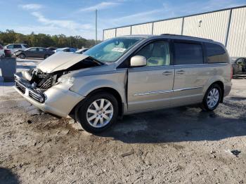  Salvage Chrysler Minivan