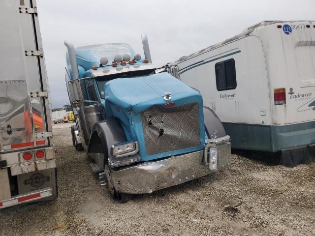  Salvage Peterbilt 388