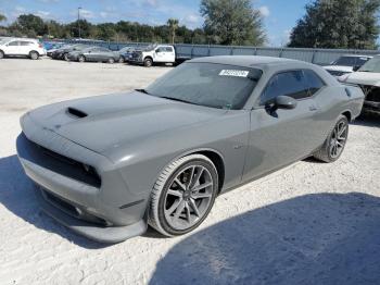  Salvage Dodge Challenger