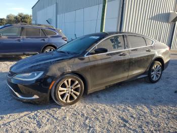  Salvage Chrysler 200