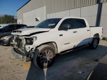  Salvage Toyota Tundra