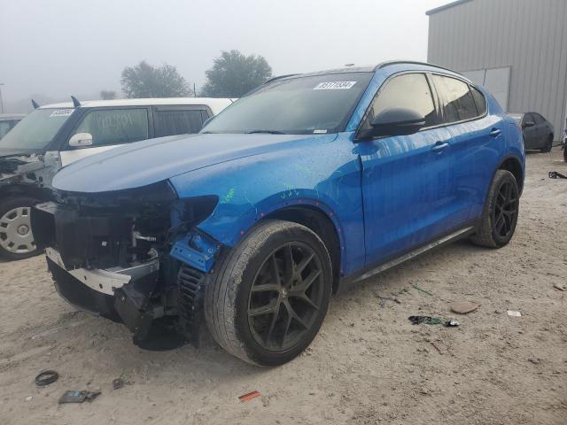  Salvage Alfa Romeo Stelvio