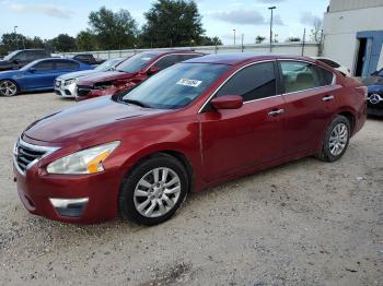  Salvage Nissan Altima