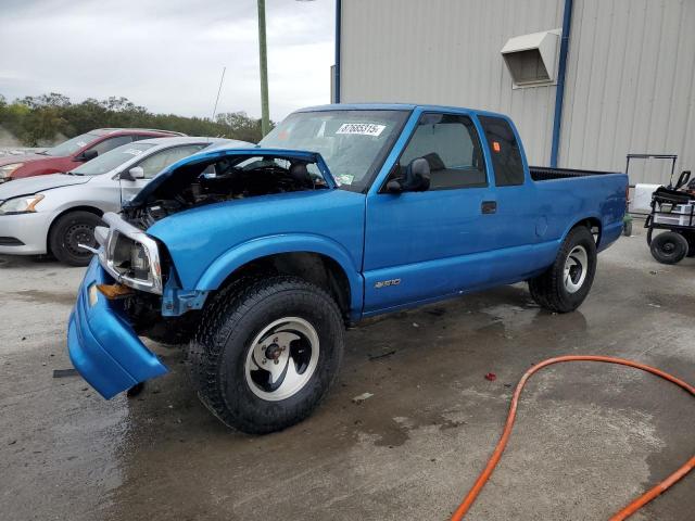  Salvage Chevrolet S-10