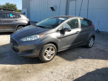  Salvage Ford Fiesta