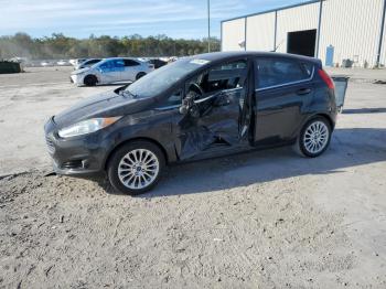  Salvage Ford Fiesta