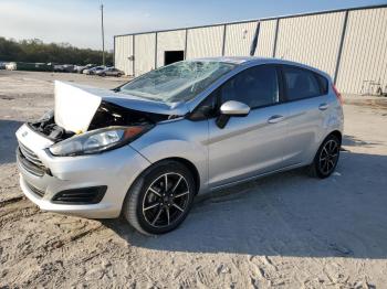  Salvage Ford Fiesta