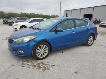  Salvage Kia Forte