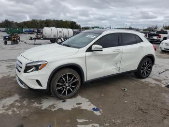  Salvage Mercedes-Benz GLA