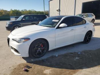  Salvage Alfa Romeo Giulia