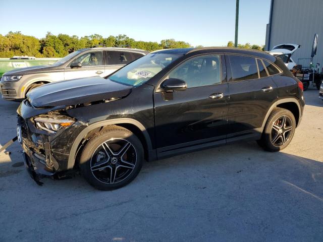  Salvage Mercedes-Benz GLA