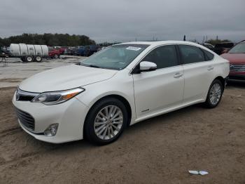  Salvage Toyota Avalon