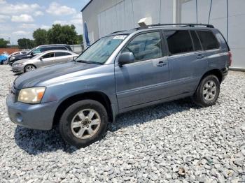  Salvage Toyota Highlander