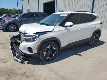  Salvage Kia Seltos