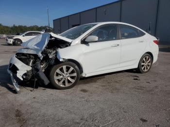  Salvage Hyundai ACCENT