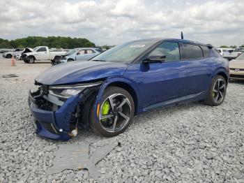  Salvage Kia EV6