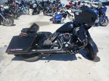  Salvage Harley-Davidson Fltrk