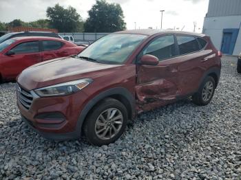  Salvage Hyundai TUCSON