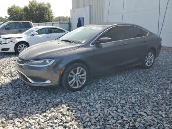  Salvage Chrysler 200