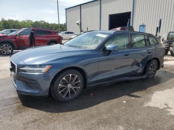 Salvage Volvo V60