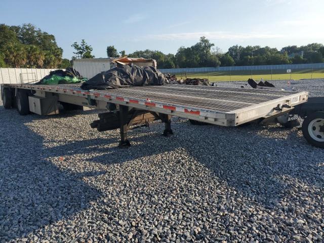  Salvage Reitnouer Trailer