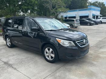  Salvage Volkswagen Routan