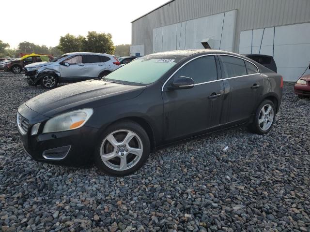  Salvage Volvo S60