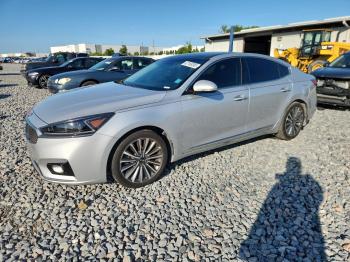  Salvage Kia Cadenza