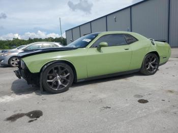  Salvage Dodge Challenger