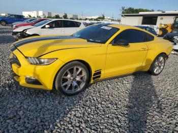  Salvage Ford Mustang