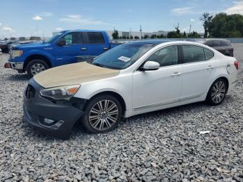  Salvage Kia Cadenza