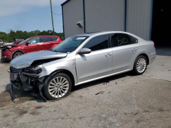  Salvage Volkswagen Passat