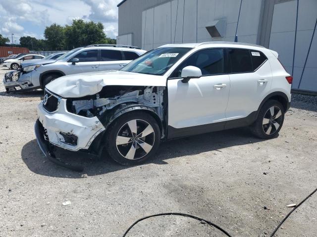  Salvage Volvo XC40